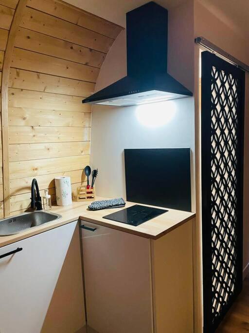 Logement Insolite : La Ruche Verte Monts-sur-Guesnes Zewnętrze zdjęcie